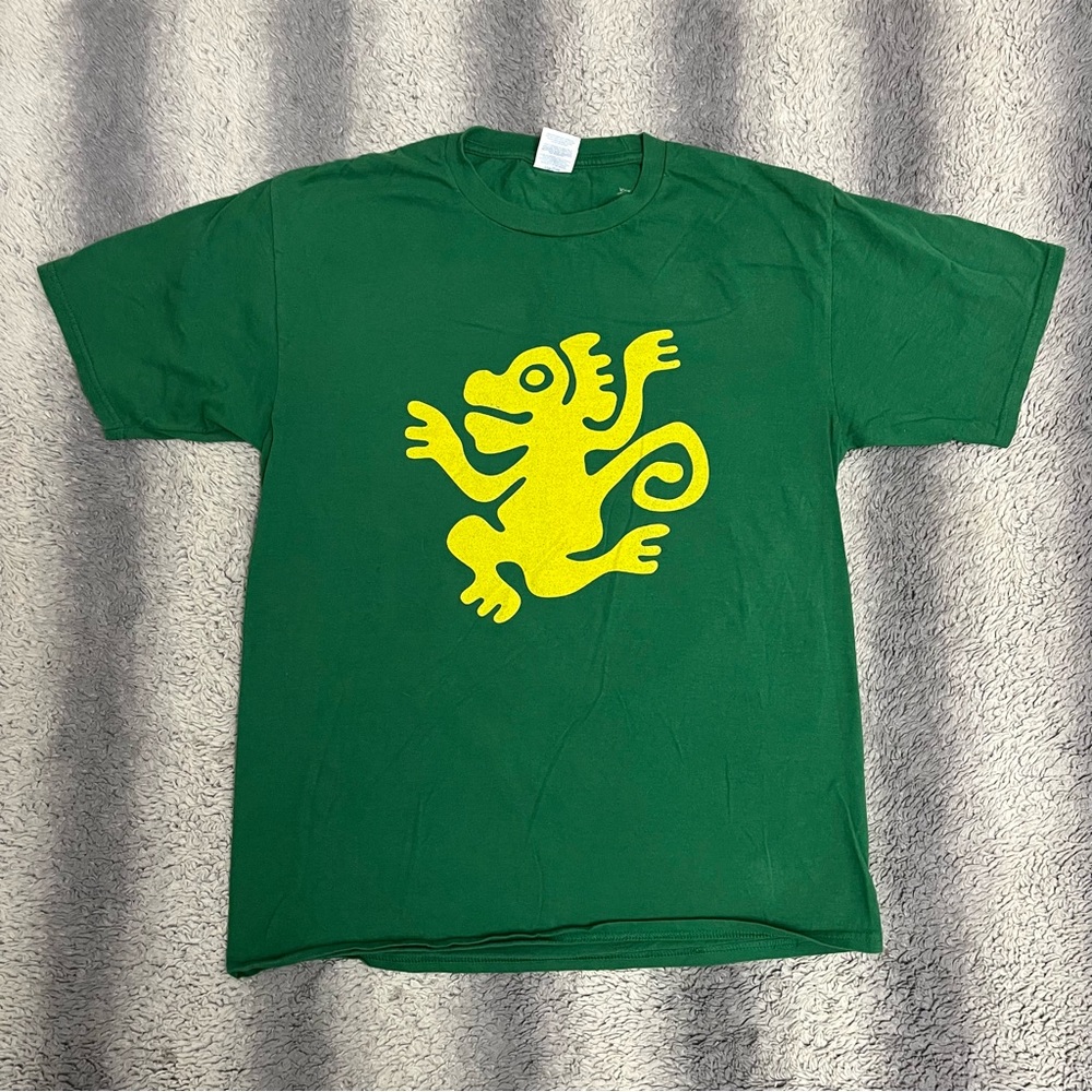 Nickelodeons Legends of the Hidden Temple Green Monkeys T-Shirt Men’s Medium